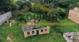 CI 363 - Lote muito grande e excelente topografia no Bairro dos Coelhos, Rua dos Brás, com 2.906,86 m2. Córrego nos fundos.